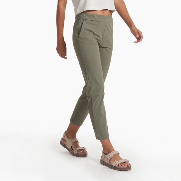 Vuori Miles Ankle Pants in Pistachio - Size S - EUC - Picture 9 of 12